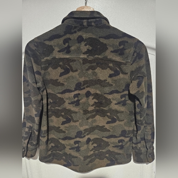 Army Camo Green Boys Old Navy Button Down Fleece Jacket/ Shirt Size Medium 8 - Picture 4 of 5